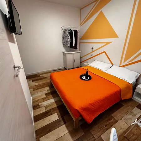 Coro & Bentu Guest house